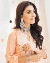 Ayeza Khan